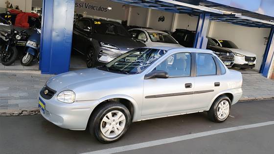 CHEVROLET CLASSIC 1.0 MPFI VHCE 8V FLEX 4P MANUAL